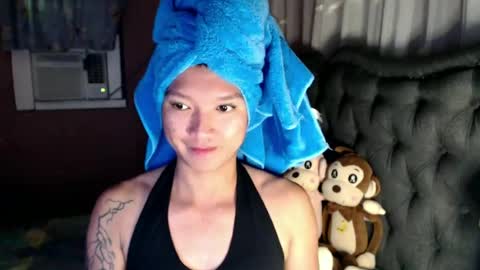 Snapshot of urasian_newra chatting on 1, 7, 2026 NEWRA ALLISON online show from 1, 7, 2026