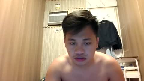 Snapshot of urasian_van chatting on 13, 6, 2026 urasian_van online show from 13, 6, 2026