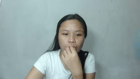 Snapshot of urasianbabecandy4u chatting on 29, 4, 2026 CINDY online show from 29, 4, 2026