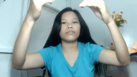 Snapshot of urasianbabecandy4u chatting on 27, 6, 2026 CINDY online show from 27, 6, 2026
