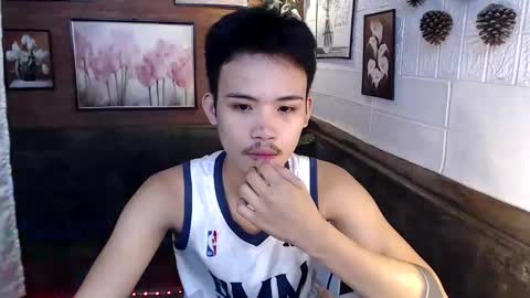 urasiancumboix2 online show from 9, 10, 2025