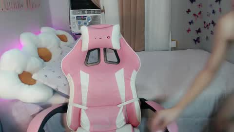 Snapshot of urbabelianne chatting on 20, 1, 2025 lianne online show from 20, 1, 2025