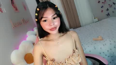 Snapshot of urbabelianne chatting on 7, 2, 2025 lianne online show from 7, 2, 2025