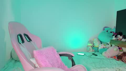 Danielle  online show from 5, 2, 2026