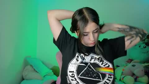 Danielle  online show from 6, 6, 2026