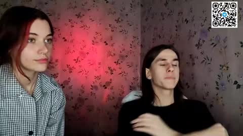 Snapshot of urbankai_ chatting on 26, 11, 2025 Lisa and Vlad online show from 26, 11, 2025