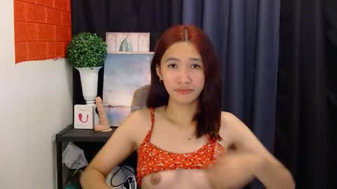 urblossom_princess online show from 6, 4, 2026