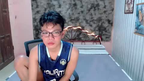 urdreamboy_doms online show from 4, 6, 2026