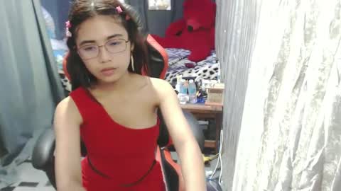 Snapshot of urdreamgirljayne chatting on 8, 12, 2024 urdreamgirljayne online show from 8, 12, 2024