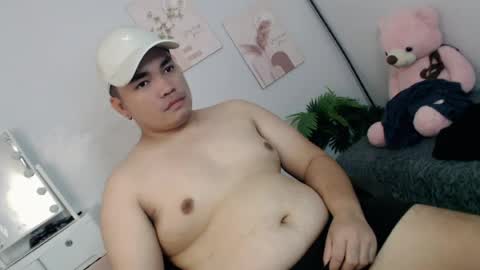 ure_fattytoy143 online show from 13, 7, 2026