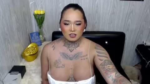 Snapshot of urfabtattooqueen chatting on 12, 6, 2026 Maxxie online show from 12, 6, 2026