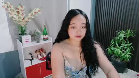 Scarlet online show from 12, 1, 2026