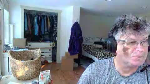 Gregor online show from 6, 12, 2024