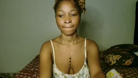 urflirtydoll online show from 15, 4, 2026