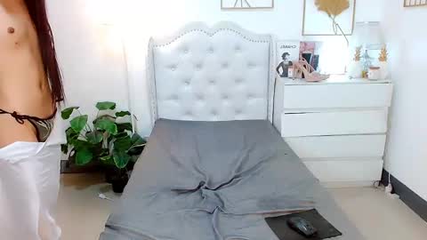 Im your doll maica online show from 2, 3, 2025