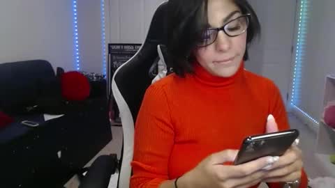 Snapshot of urgoddessmarla chatting on 21, 12, 2025 Goddess Marla online show from 21, 12, 2025