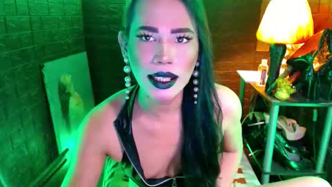 queen norelle online show from 4, 6, 2026