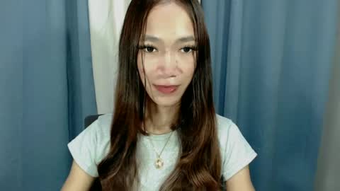 urhot_athena online show from 19, 6, 2026