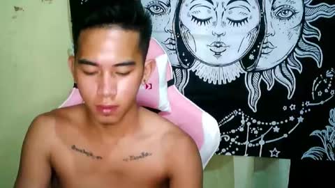 Snapshot of urhot_joshxx chatting on 11, 2, 2025 Josh online show from 11, 2, 2025