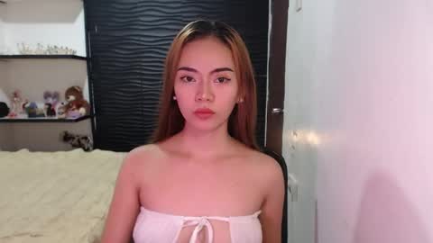 Snapshot of urhotfucking_angel chatting on 30, 9, 2025 Angel online show from 30, 9, 2025