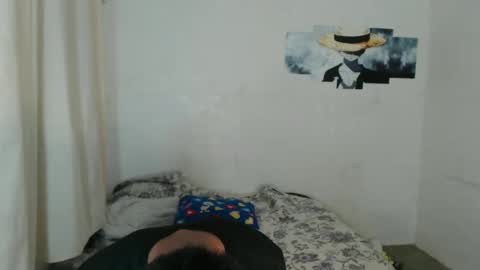 Snapshot of urhotfuckingass chatting on 12, 1, 2025 richard online show from 12, 1, 2025