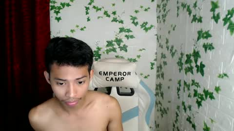 Snapshot of urhotfuckingass chatting on 14, 1, 2025 richard online show from 14, 1, 2025