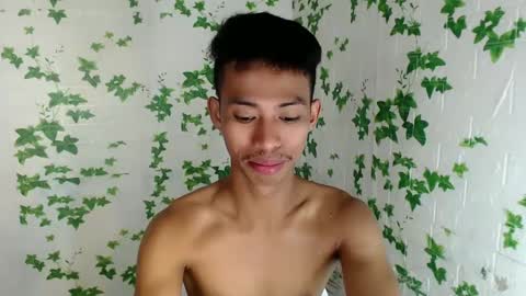 Snapshot of urhotfuckingass chatting on 12, 3, 2025 richard online show from 12, 3, 2025