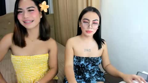 urhotgirl_sexyariela online show from 21, 5, 2026