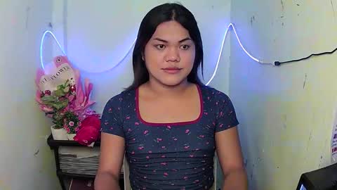Snapshot of urhottie_bella chatting on 1, 10, 2025 urhottie_bella online show from 1, 10, 2025
