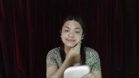 Snapshot of urhottie_bella chatting on 19, 5, 2026 urhottie_bella online show from 19, 5, 2026