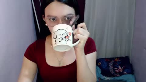 Snapshot of urhottiest_katey chatting on 30, 6, 2026 Katey online show from 30, 6, 2026