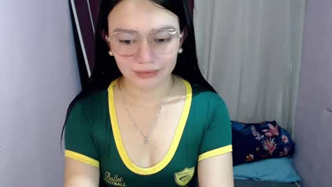 Snapshot of urhottiest_katey chatting on 6, 7, 2026 Katey online show from 6, 7, 2026