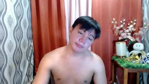 Snapshot of urhunky_ivan chatting on 8, 12, 2024 urhunky_ivan online show from 8, 12, 2024