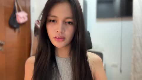 Snapshot of urkatiecookie chatting on 25, 9, 2025 Amira online show from 25, 9, 2025