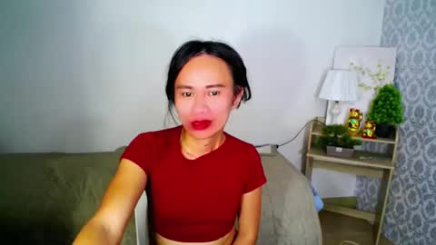 urlovely_che online show from 12, 10, 2025