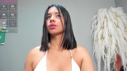 Snapshot of urlovex chatting on 6, 10, 2025 Love online show from 6, 10, 2025