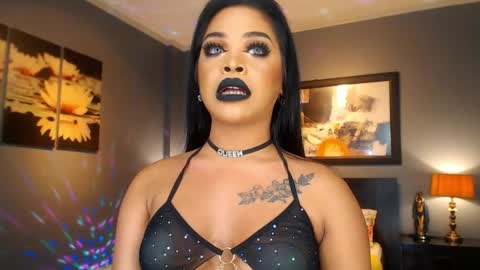 Snapshot of urmajestytyra chatting on 26, 4, 2026 UrMajestyTyra online show from 26, 4, 2026