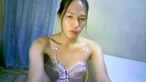 Snapshot of urpinaylovelyjuliaxxx chatting on 4, 12, 2024 queen julia not into CHEAPGUY online show from 4, 12, 2024