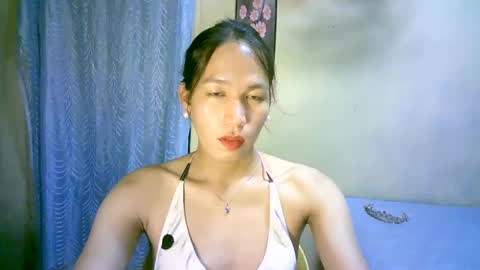 Snapshot of urpinaylovelyjuliaxxx chatting on 28, 1, 2025 queen julia not into CHEAPGUY online show from 28, 1, 2025