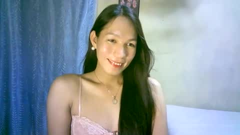 Snapshot of urpinaylovelyjuliaxxx chatting on 21, 2, 2025 queen julia not into CHEAPGUY online show from 21, 2, 2025