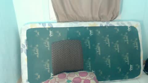 Snapshot of urpinaymica69 chatting on 9, 12, 2024 mica online show from 9, 12, 2024