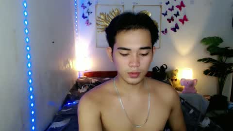urpinoy_cummer online show from 18, 4, 2026