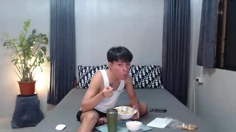 Mel online show from 21, 12, 2025