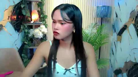 ursandra_xx online show from 14, 10, 2025