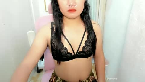 ursexy_cristal online show from 3, 7, 2026