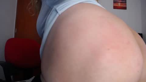 Snapshot of ursulawhite69 chatting on 8, 3, 2025 Eveling Blanco online show from 8, 3, 2025