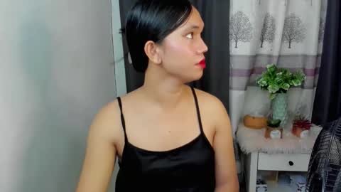 Snapshot of ursweet_athisa18 chatting on 29, 9, 2025 Athisa online show from 29, 9, 2025