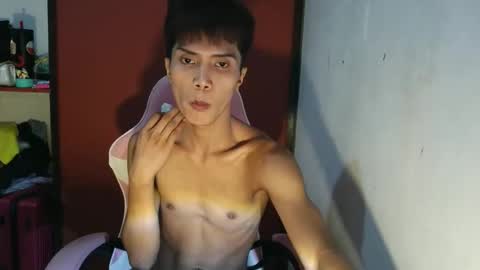 Snapshot of urtwink_jm chatting on 1, 5, 2026 mark online show from 1, 5, 2026
