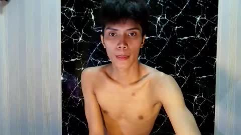 Snapshot of urtwink_jm chatting on 4, 6, 2026 mark online show from 4, 6, 2026