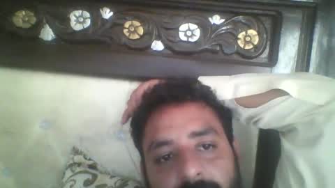 Snapshot of usman184 chatting on 9, 9, 2025 Mian184 online show from 9, 9, 2025